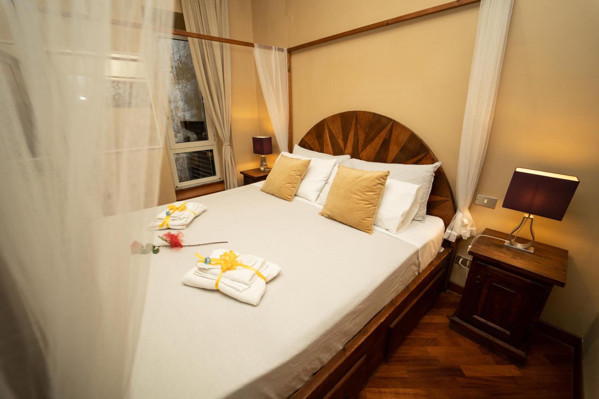 Navona Apartment โรม ภายนอก รูปภาพ